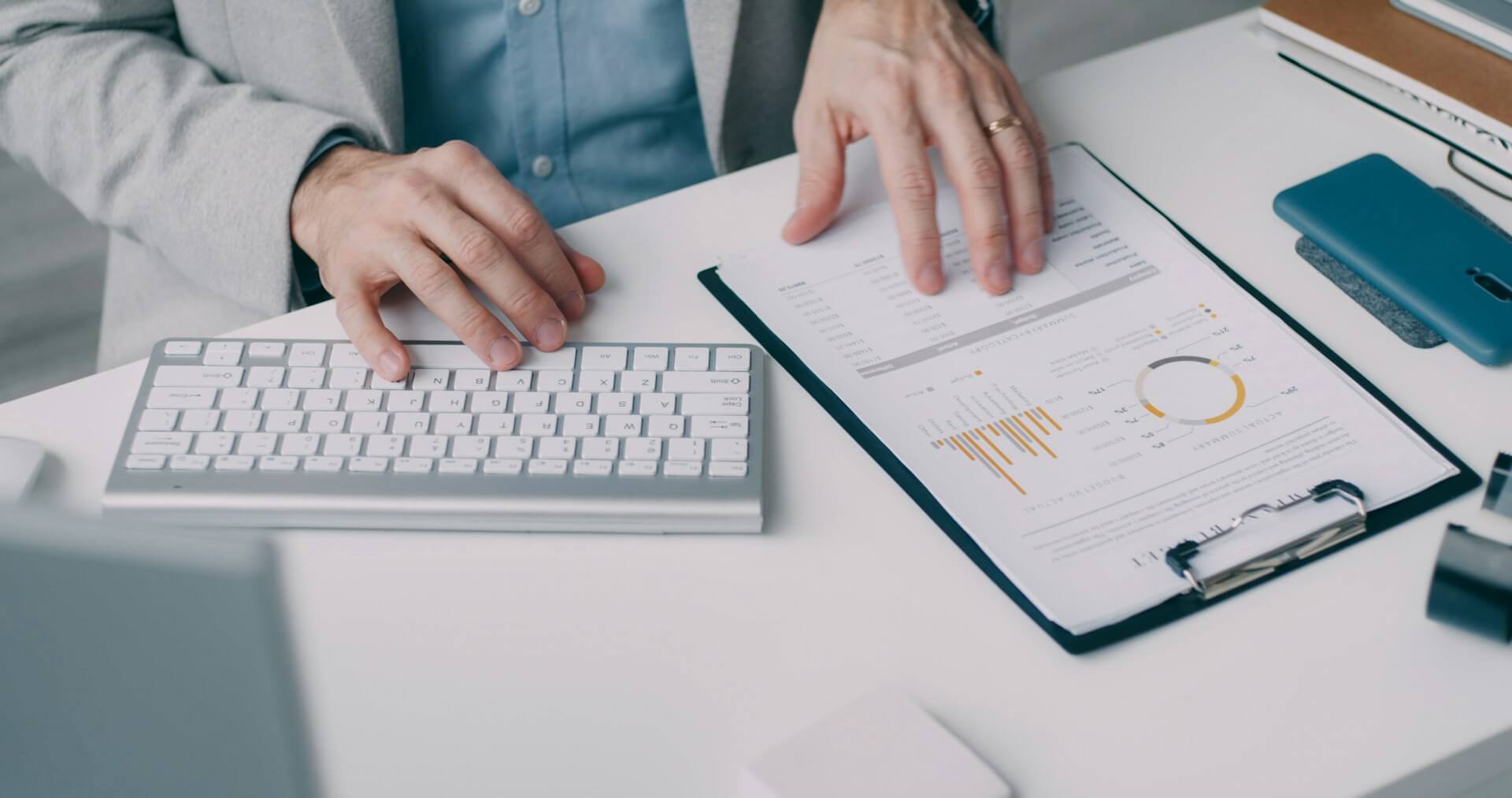 Audit risk assessment and financial control services
